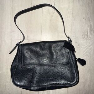 COACH LARGE ETTA IN BLACK PEBBLED LEATHER